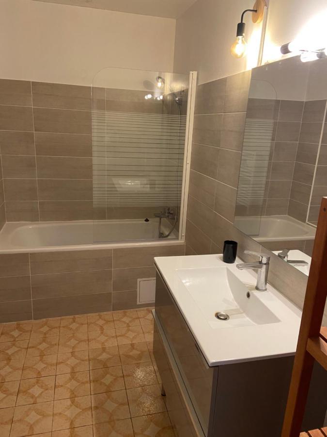 Maison A 5 Min Des Plages Six-Fours-les-Plages Exterior photo